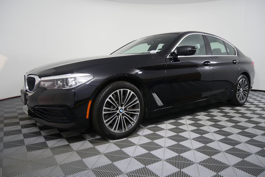 2019 BMW 5 Series 530i 8