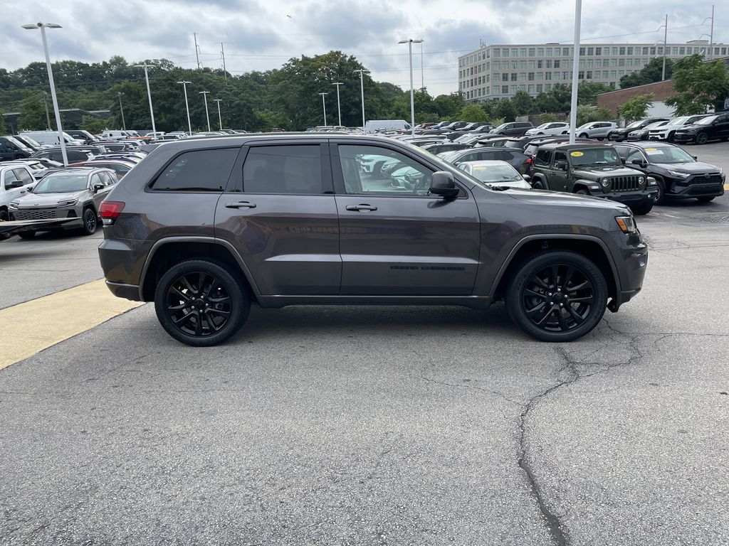 Used 2020 Jeep Grand Cherokee SUV