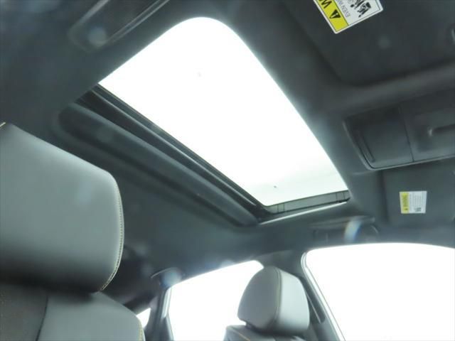 Thumbnail: 2026 Acura Integra - 19