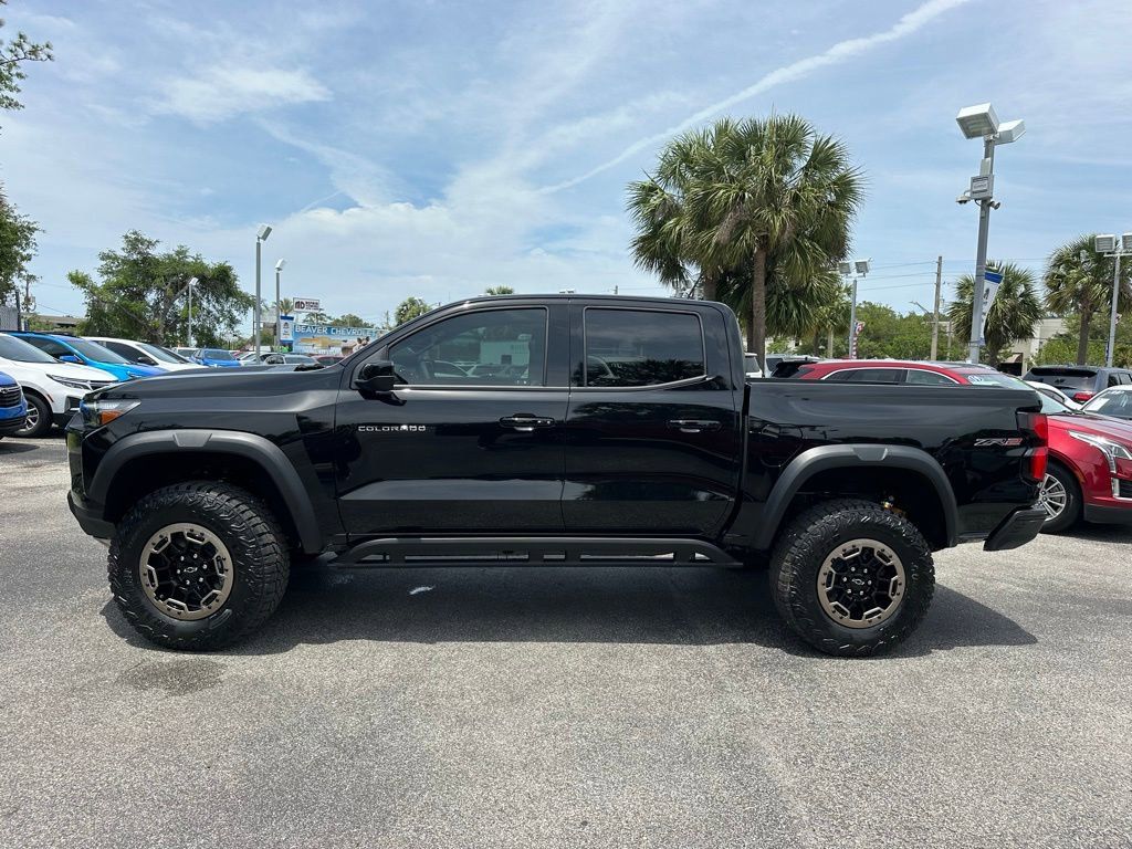 2024 Chevrolet Colorado ZR2 5