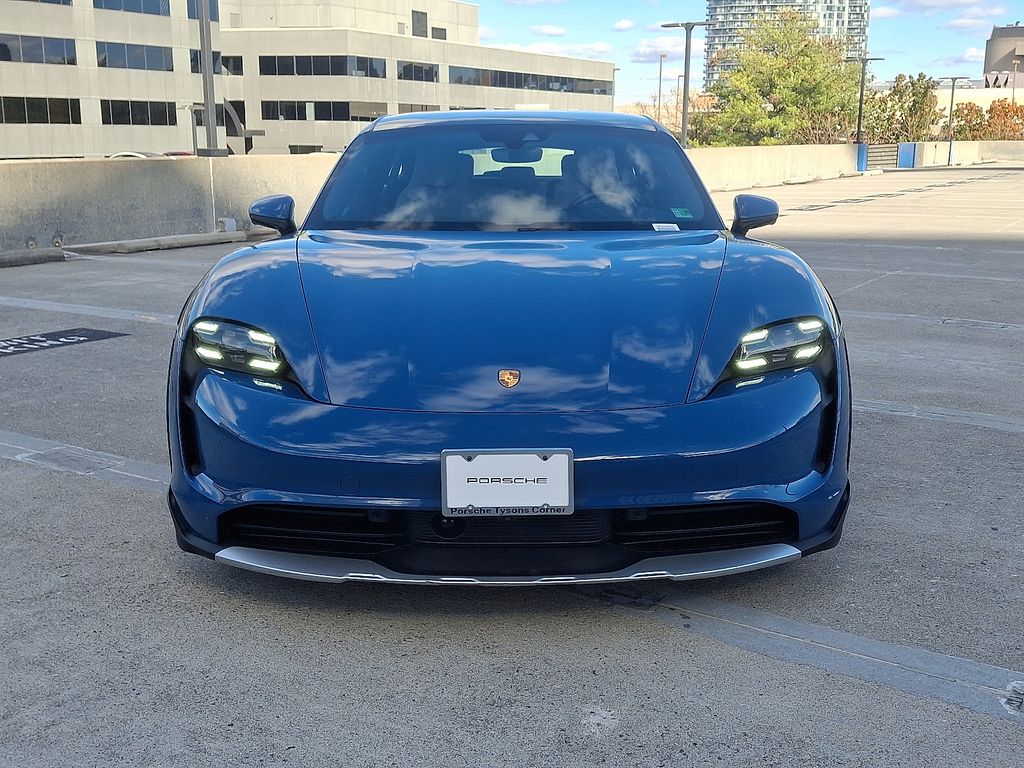 Thumbnail: 2021 Porsche Taycan - 6