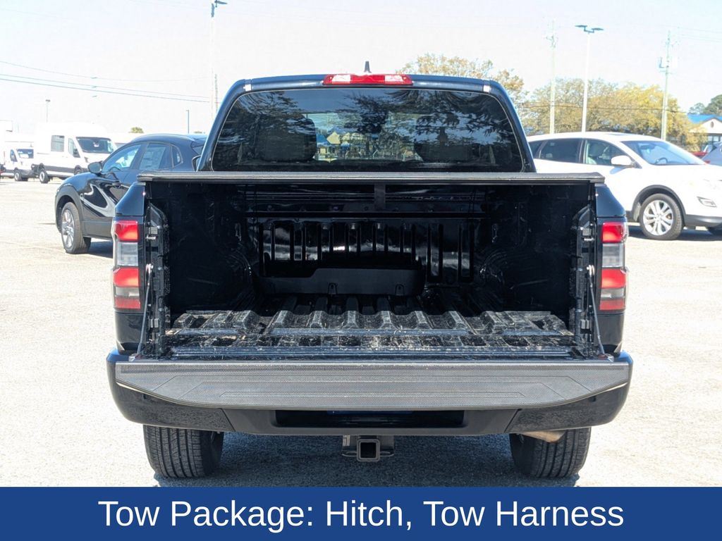 2023 Nissan Frontier Crew Cab SV 4x4