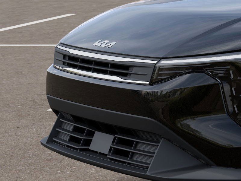 New 2025 Aurora Black Pearl Kia LXS image 12