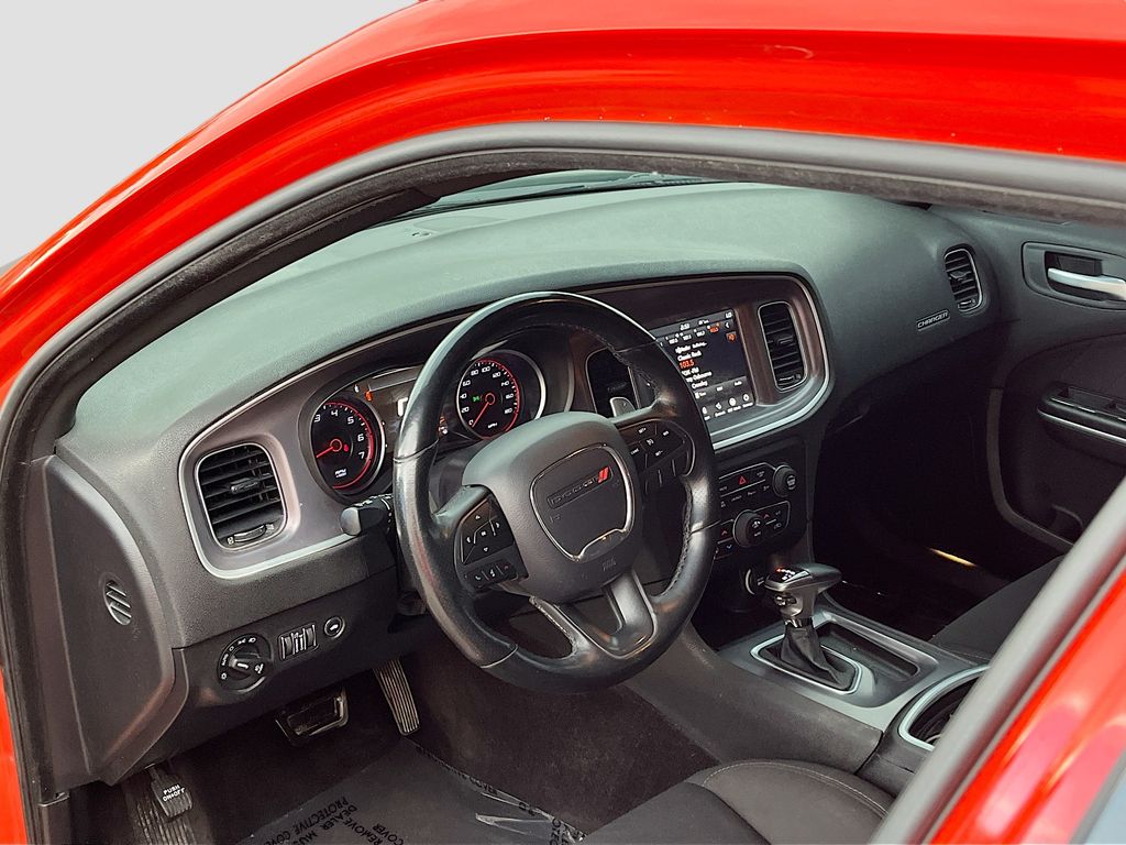 Used 2019 Orange Dodge R/T Scat Pack image 9
