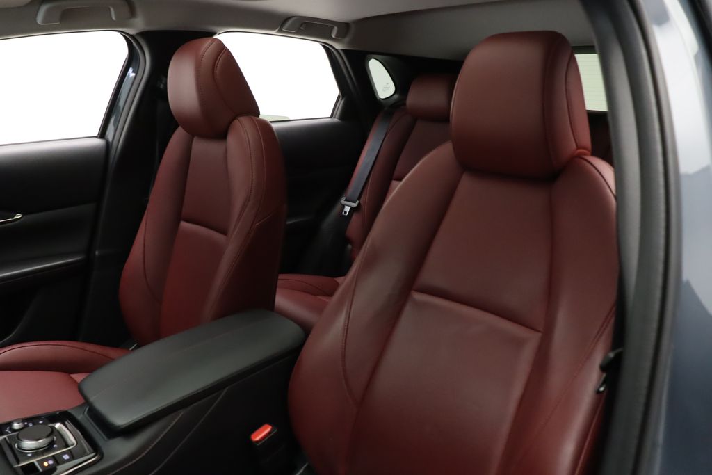 2023 Mazda CX-30 Carbon 13