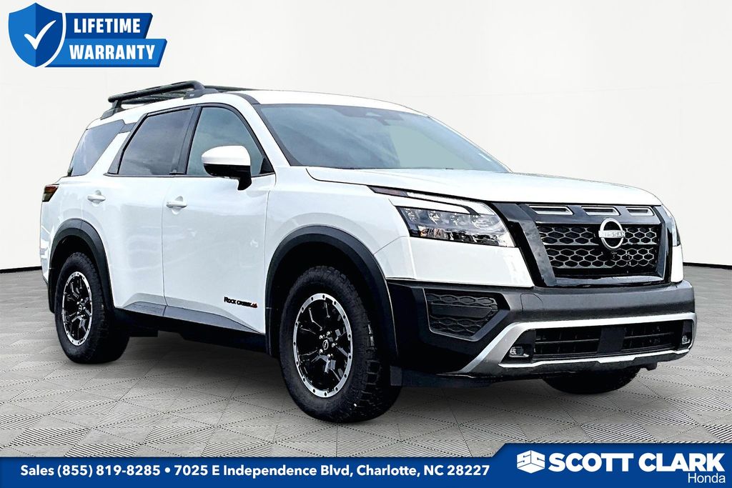2025 Nissan Pathfinder Rock Creek 4WD's photo