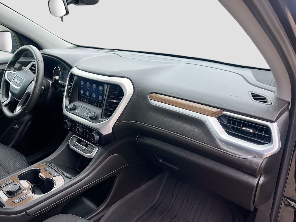 Used 2023 Black GMC SLE image 29