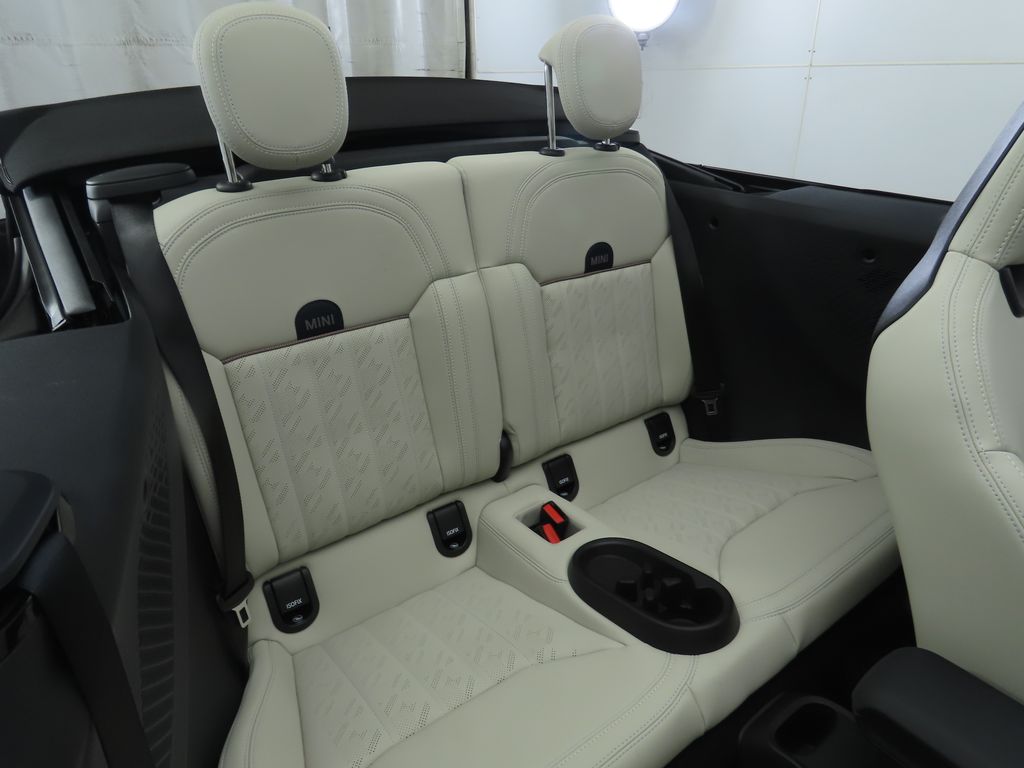 Thumbnail: 2026 MINI Cooper - 31