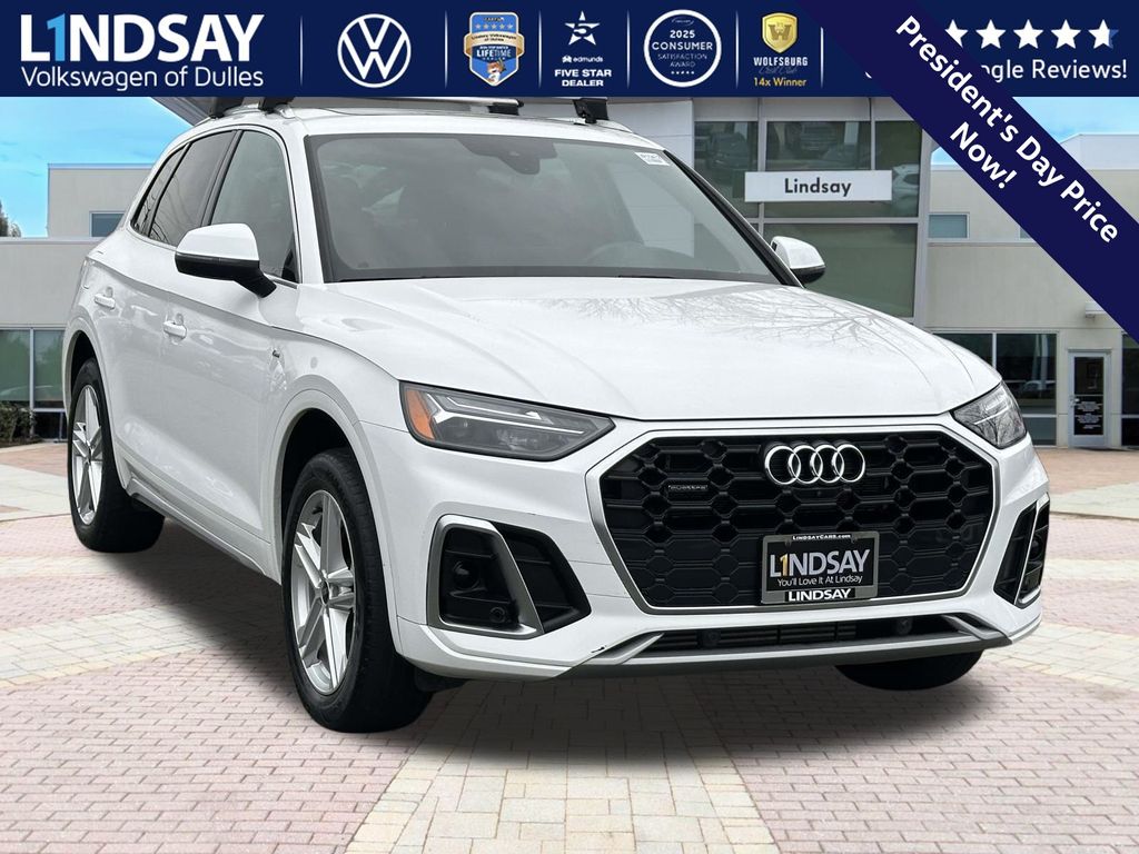 2023 Audi Q5 Hybrid Plug-in e quattro Premium Plus S Line AWD
