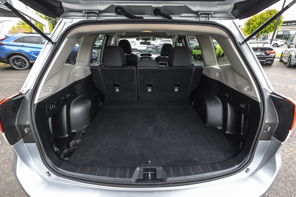 2019 Subaru Forester Premium thumbnail 35