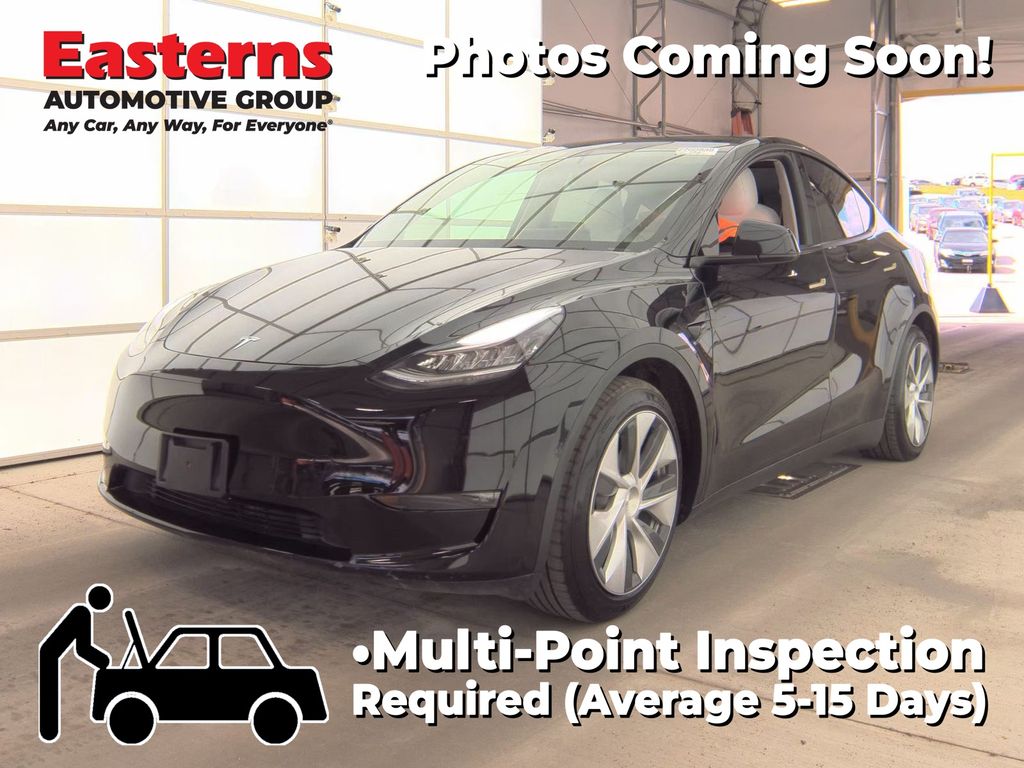 2022 Tesla Model Y Long Range Dual Motor All-Wheel Drive's photo