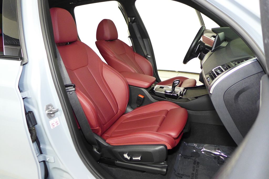 Thumbnail: 2022 BMW X3 - 19