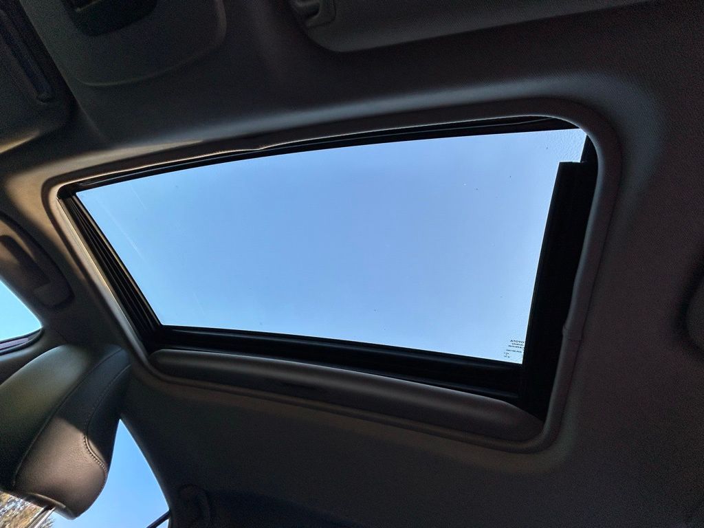 Thumbnail: 2019 Toyota Camry - 29