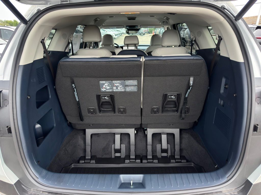 2026 Kia Carnival EX Silver at Community Kia
