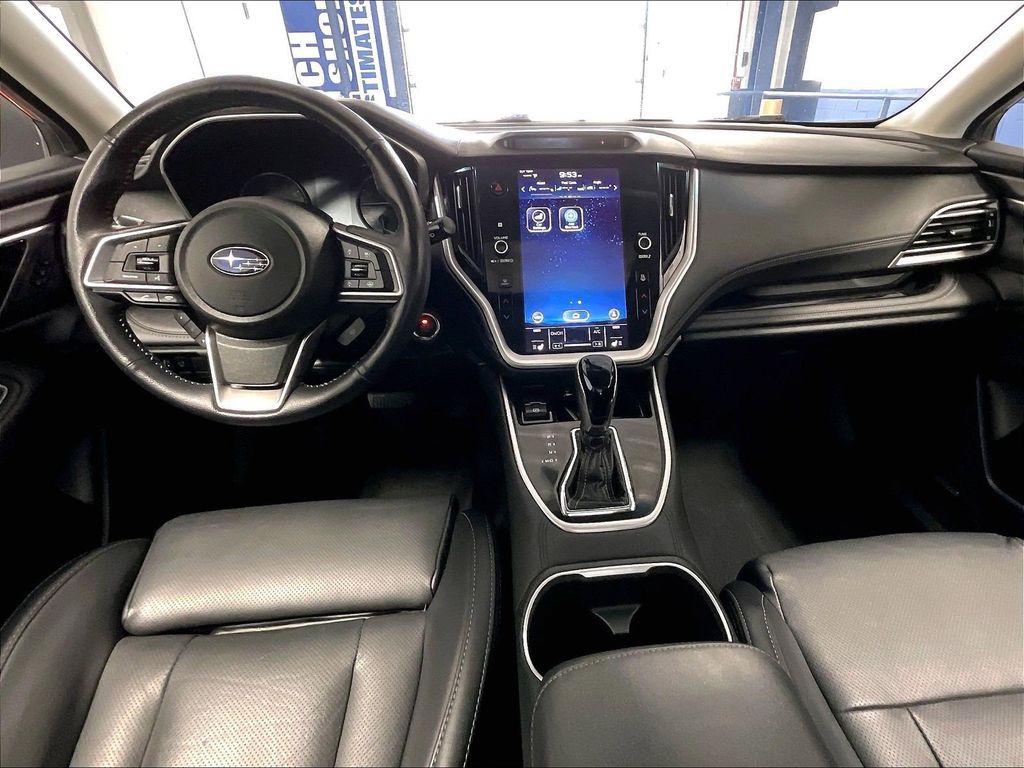 2020 Subaru Outback — photo 21