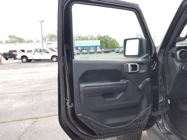 2018 Jeep Wrangler Unlimited Sport photo