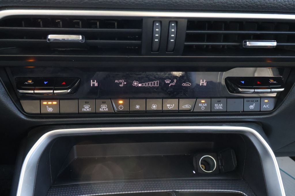 Thumbnail: 2024 Mazda CX-90 - 25