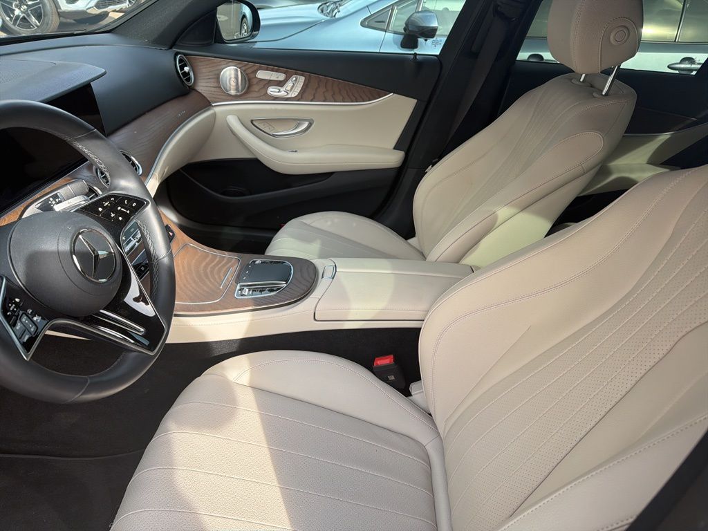 Thumbnail: 2023 Mercedes-Benz E-Class - 5