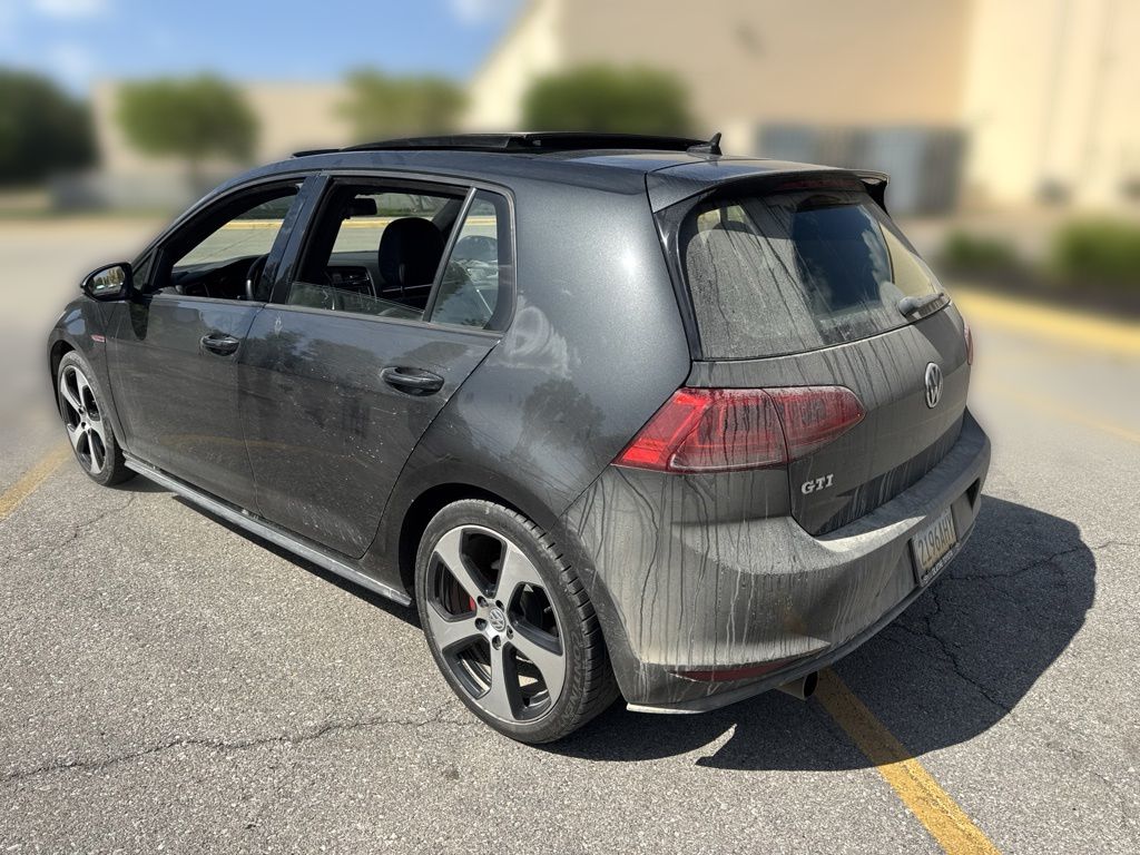3VW5T7AU8GM043383