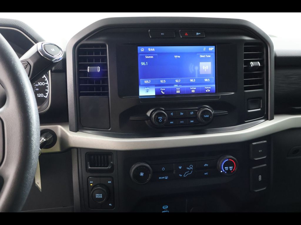 2022 Ford F-150 XLT - Photo 17