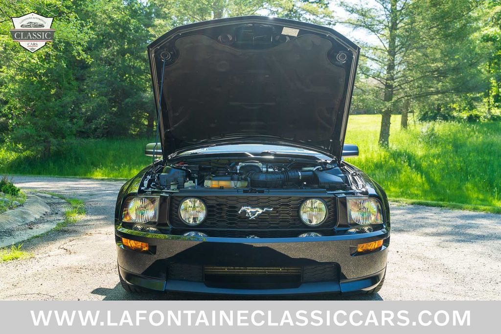 2007 Ford Mustang 147