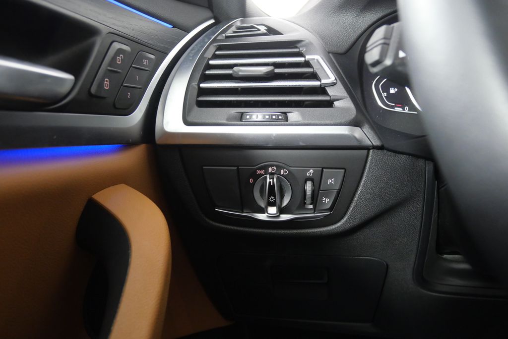 2022 BMW X3 sDrive30i 18