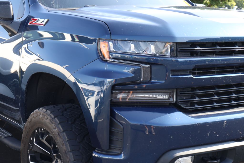 Thumbnail: 2020 Chevrolet Silverado 1500 - 4
