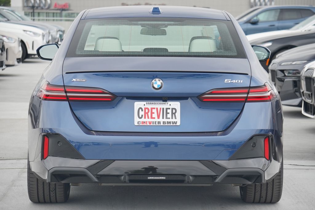 2025 BMW 5 Series 540i xDrive 7