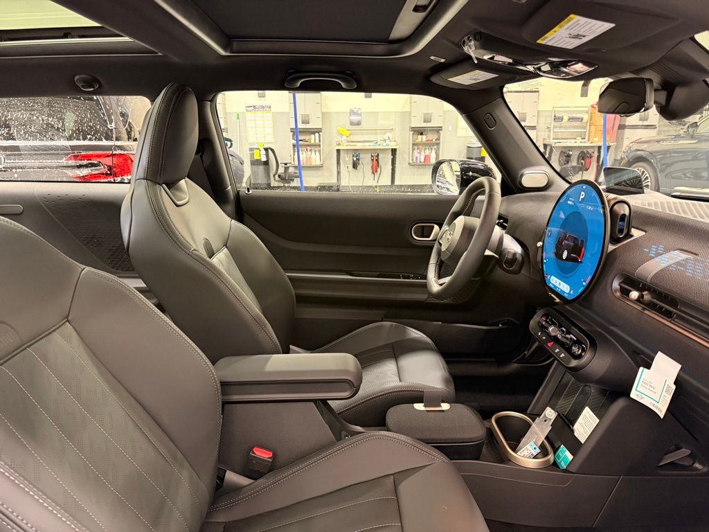 Thumbnail: 2026 MINI Cooper - 23