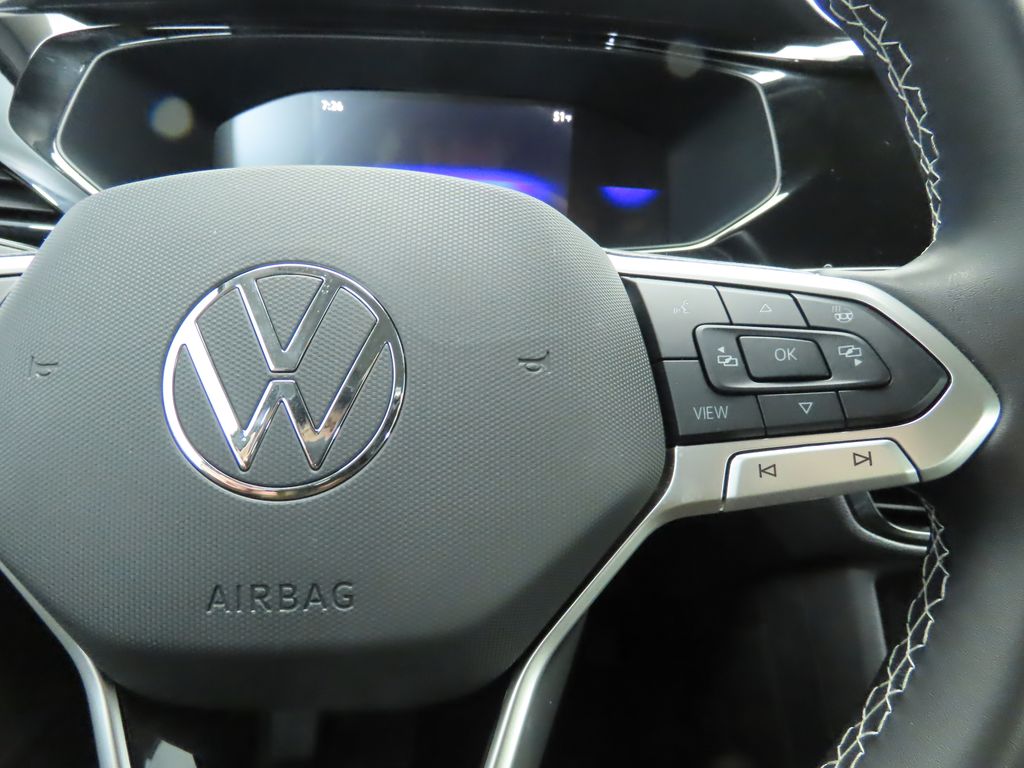 Thumbnail: 2024 Volkswagen Taos - 12