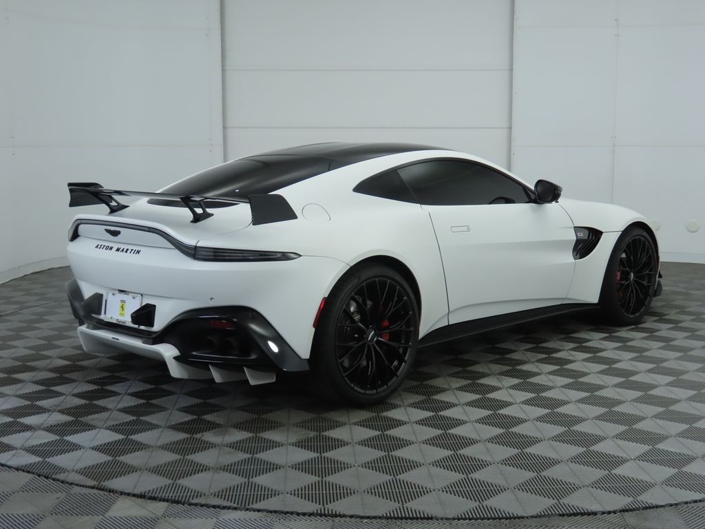 2023 Aston Martin Vantage F1 Edition 5
