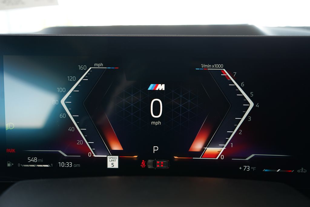 Thumbnail: 2026 BMW X7 - 17