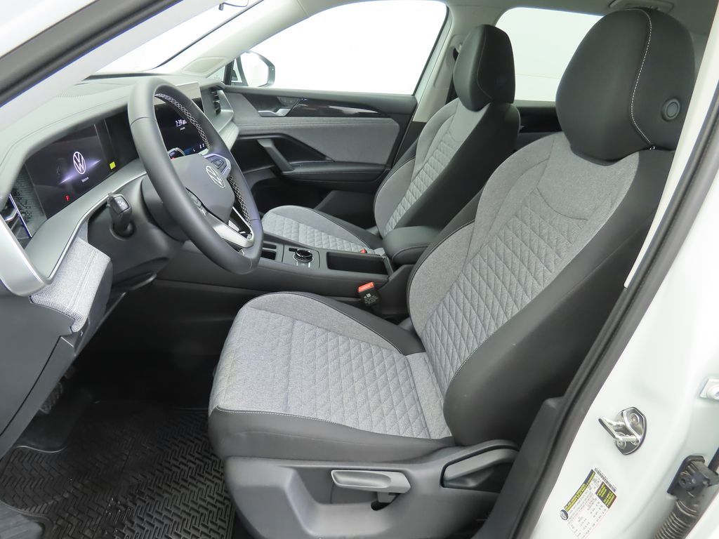 Thumbnail: 2026 Volkswagen Tiguan - 19