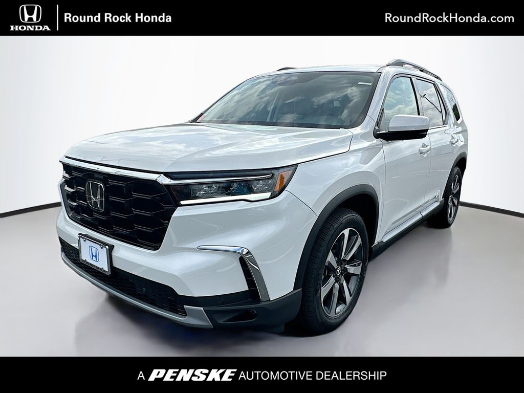 2025 Honda Pilot Touring -
                Round Rock, TX