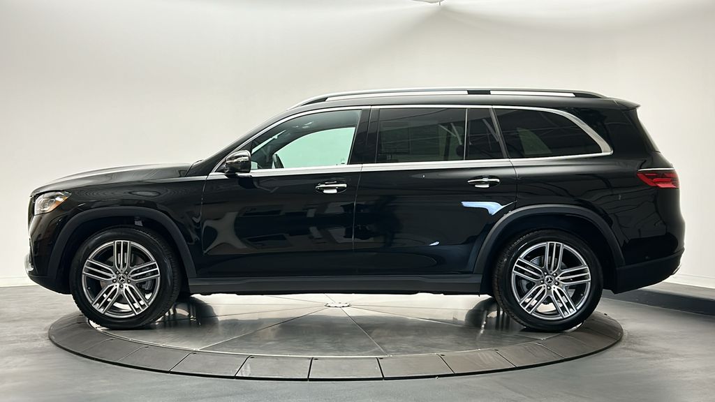2025 Mercedes-Benz GLS 450 4MATIC 4
