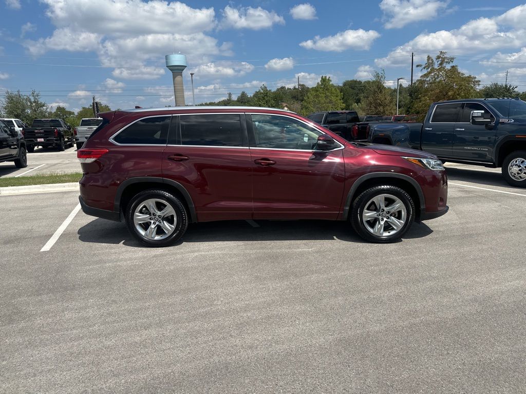 Used Car 2018 Toyota Highlander  Limited For Sale In Austin, Texas