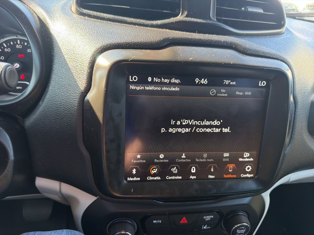 Used 2022 Black Clearcoat Jeep Latitude image 6