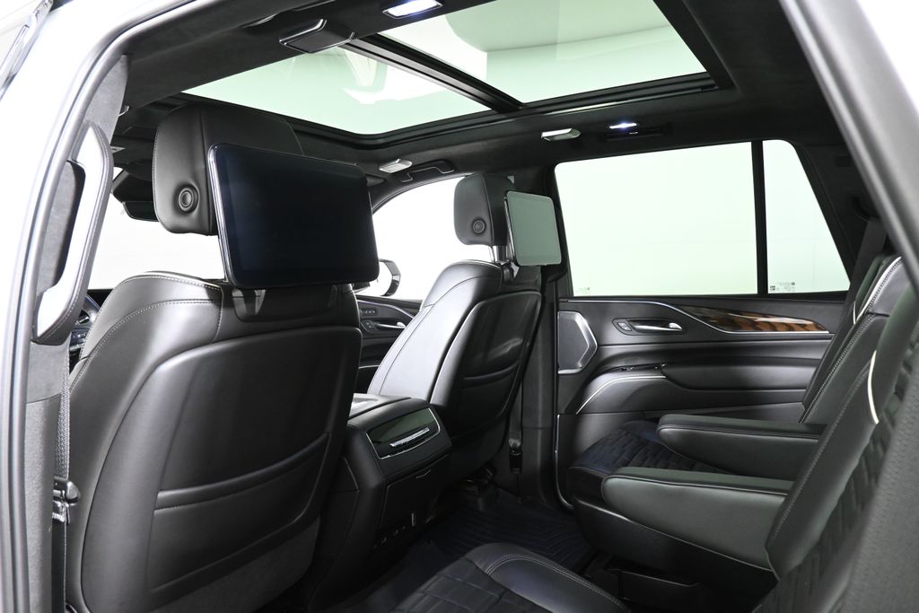 Thumbnail: 2023 Cadillac Escalade - 6
