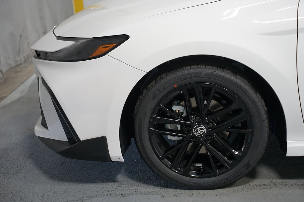 Thumbnail: 2026 Toyota Camry - 5