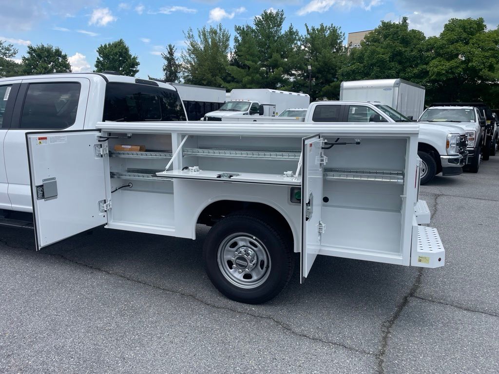 2026 Ford F-350 Chassis XL