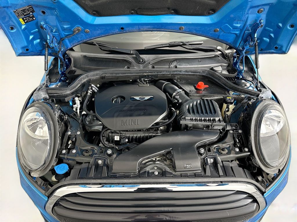2019 MINI Cooper  26