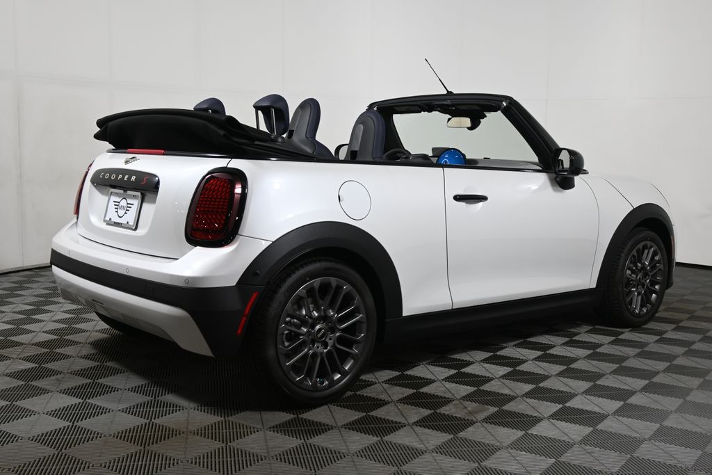 Thumbnail: 2026 MINI Cooper - 8