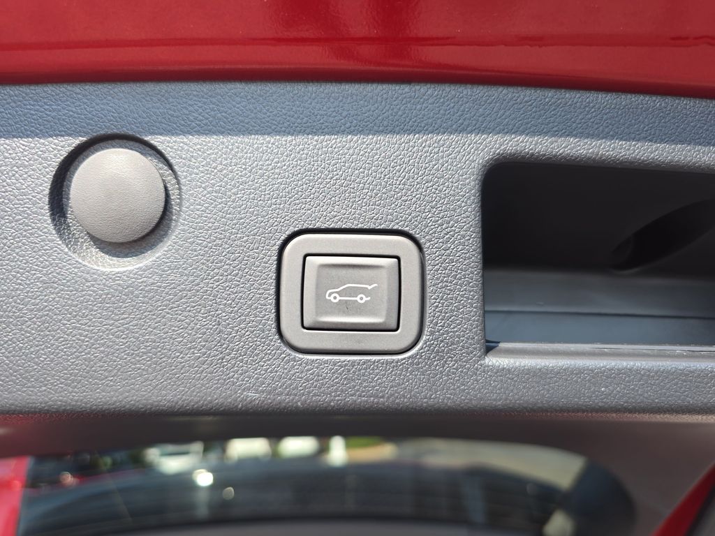 Used 2026 Chevrolet Equinox SUV