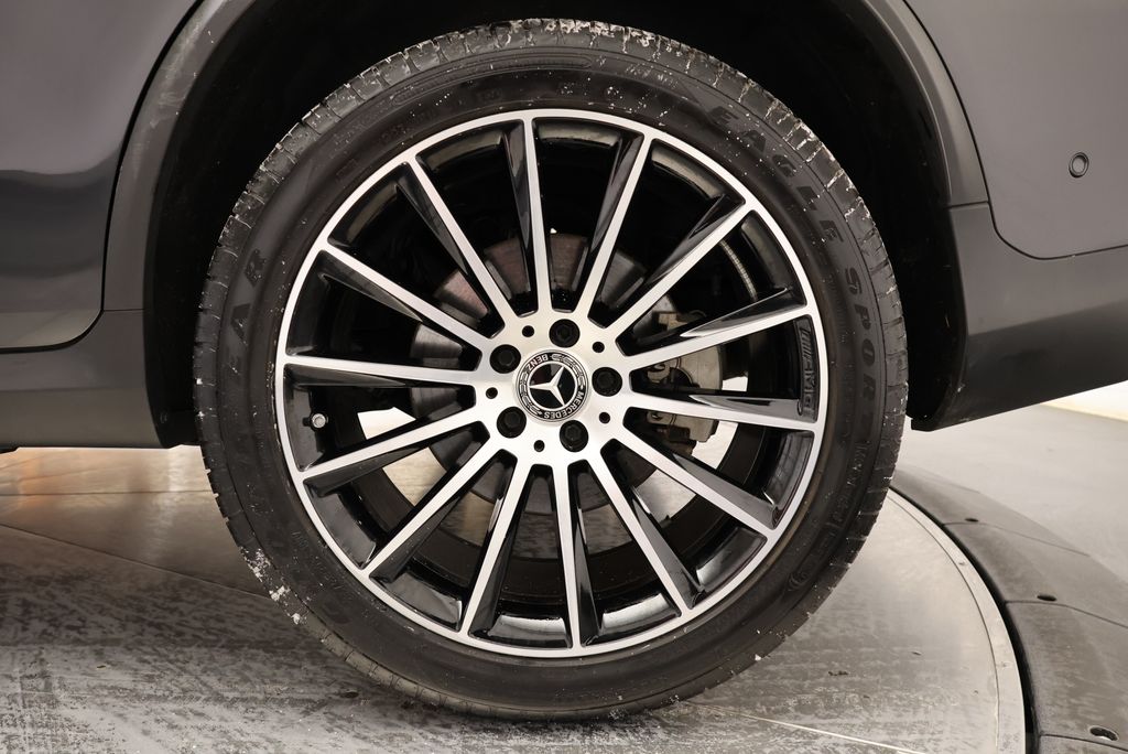 Thumbnail: 2023 Mercedes-Benz GLC - 11