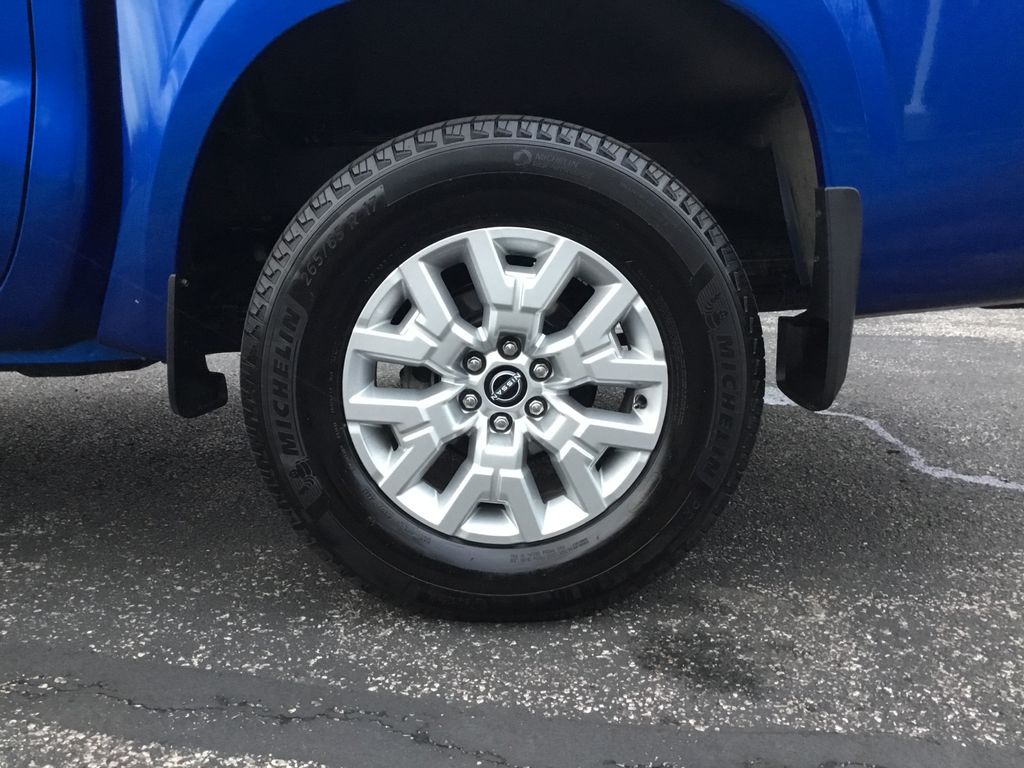 Thumbnail: 2024 Nissan Frontier - 10