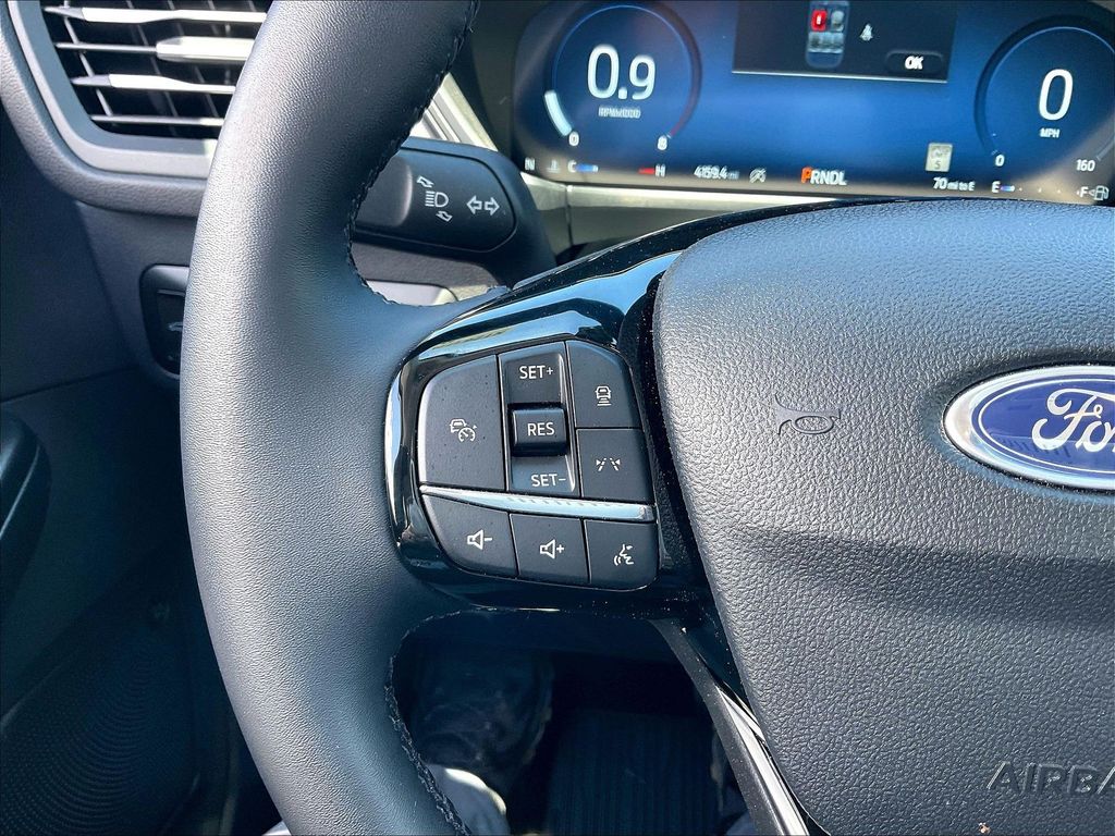 2025 Ford Escape — photo 21