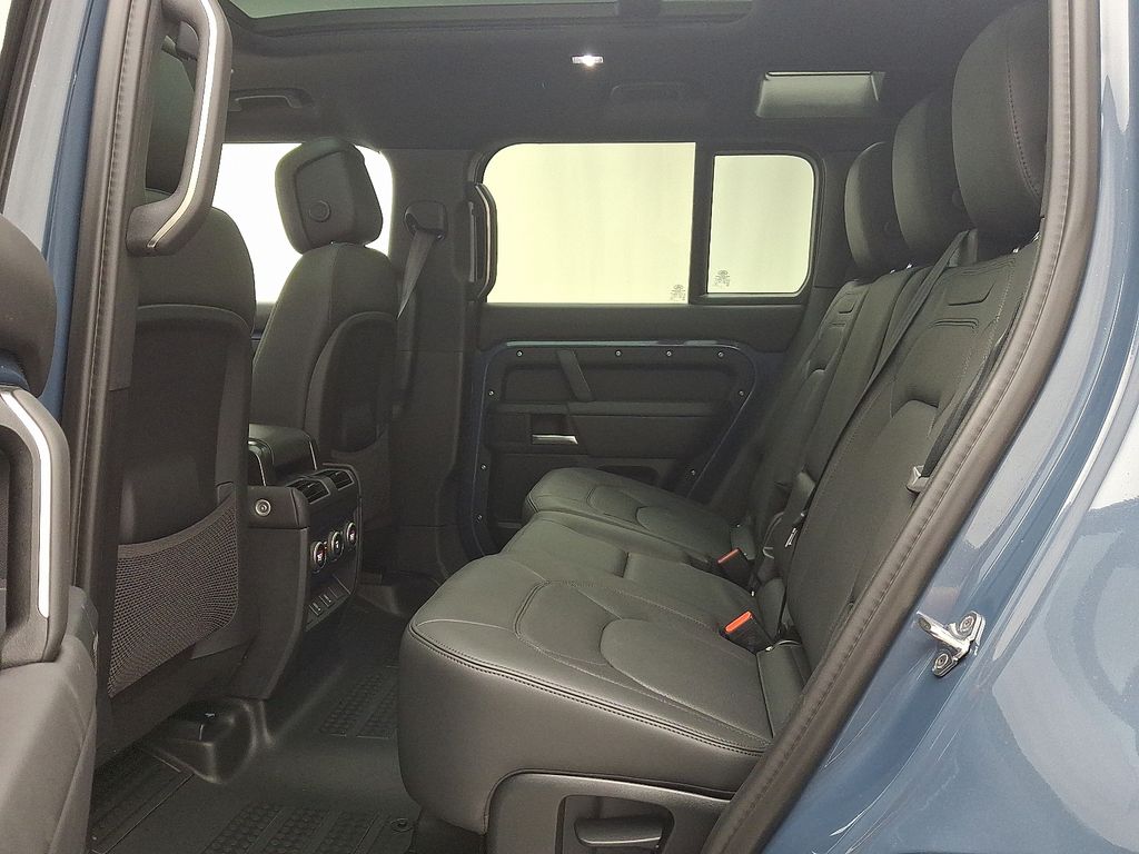 Thumbnail: 2026 Land Rover Defender - 6