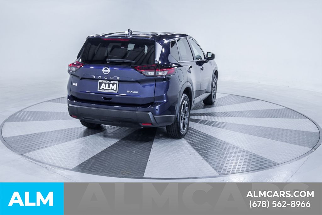 Used 2024 Blue Nissan SV image 9