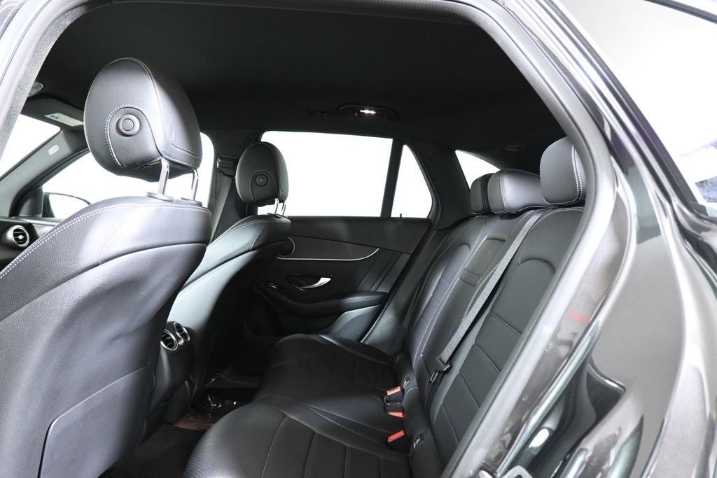 Thumbnail: 2022 Mercedes-Benz GLC - 31