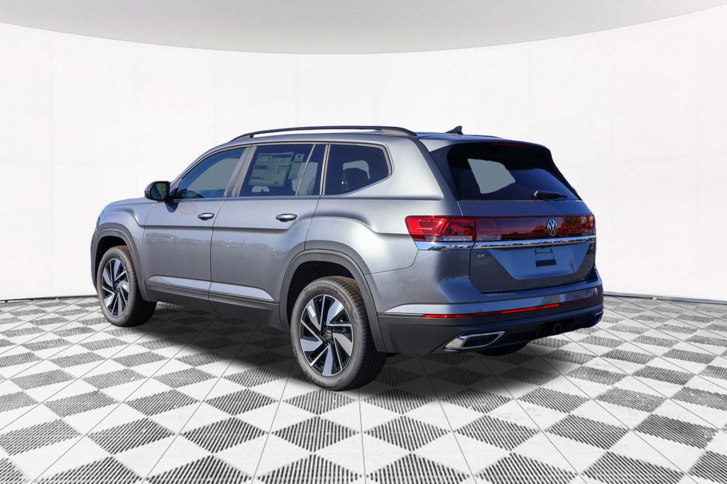 2025 Volkswagen Atlas 2.0T SE w/Technology 11